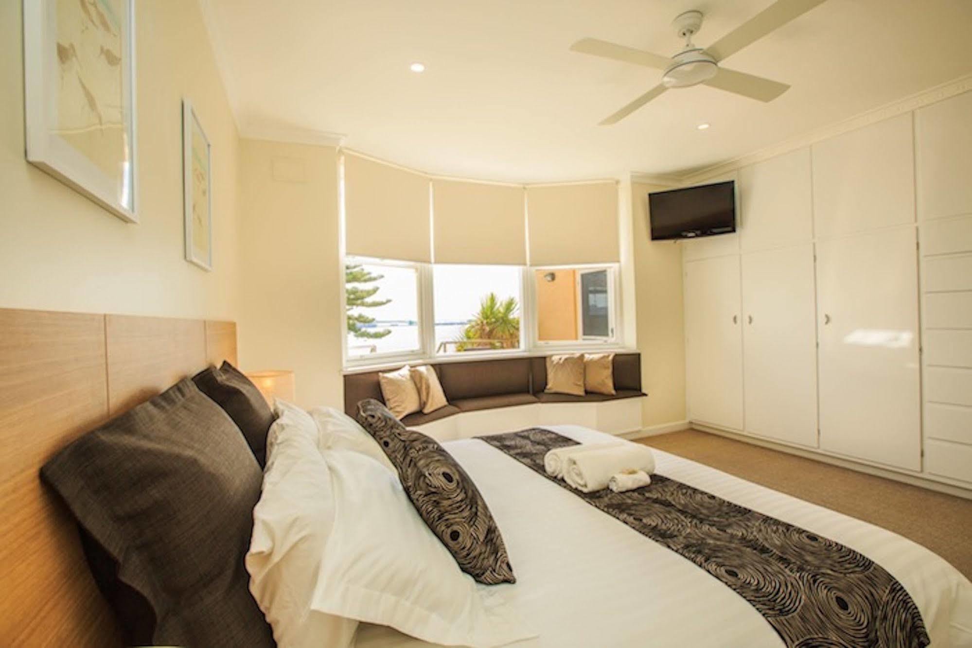 Bay 10 - Suites And Apartments Port Lincoln Exteriör bild