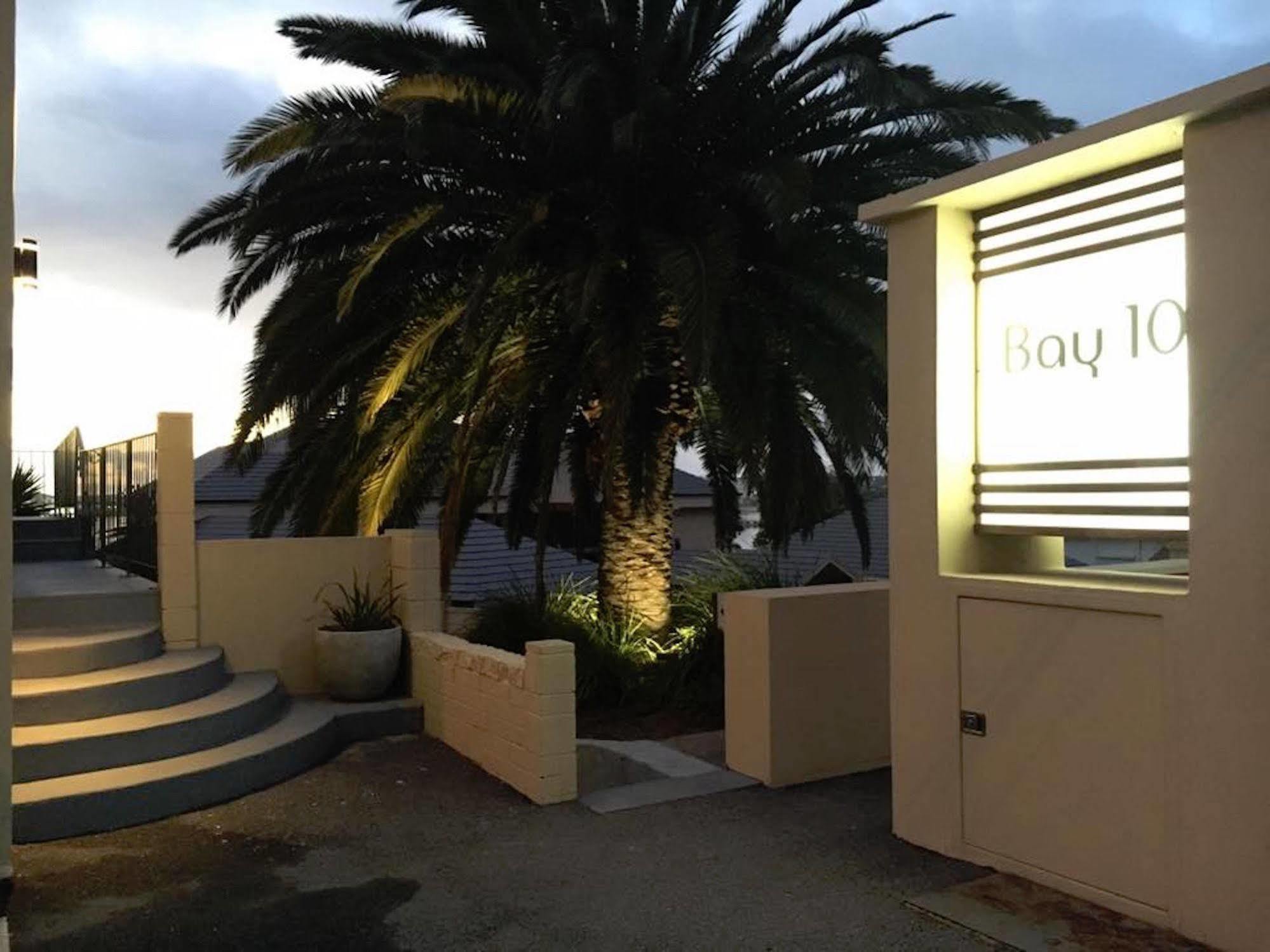 Bay 10 - Suites And Apartments Port Lincoln Exteriör bild